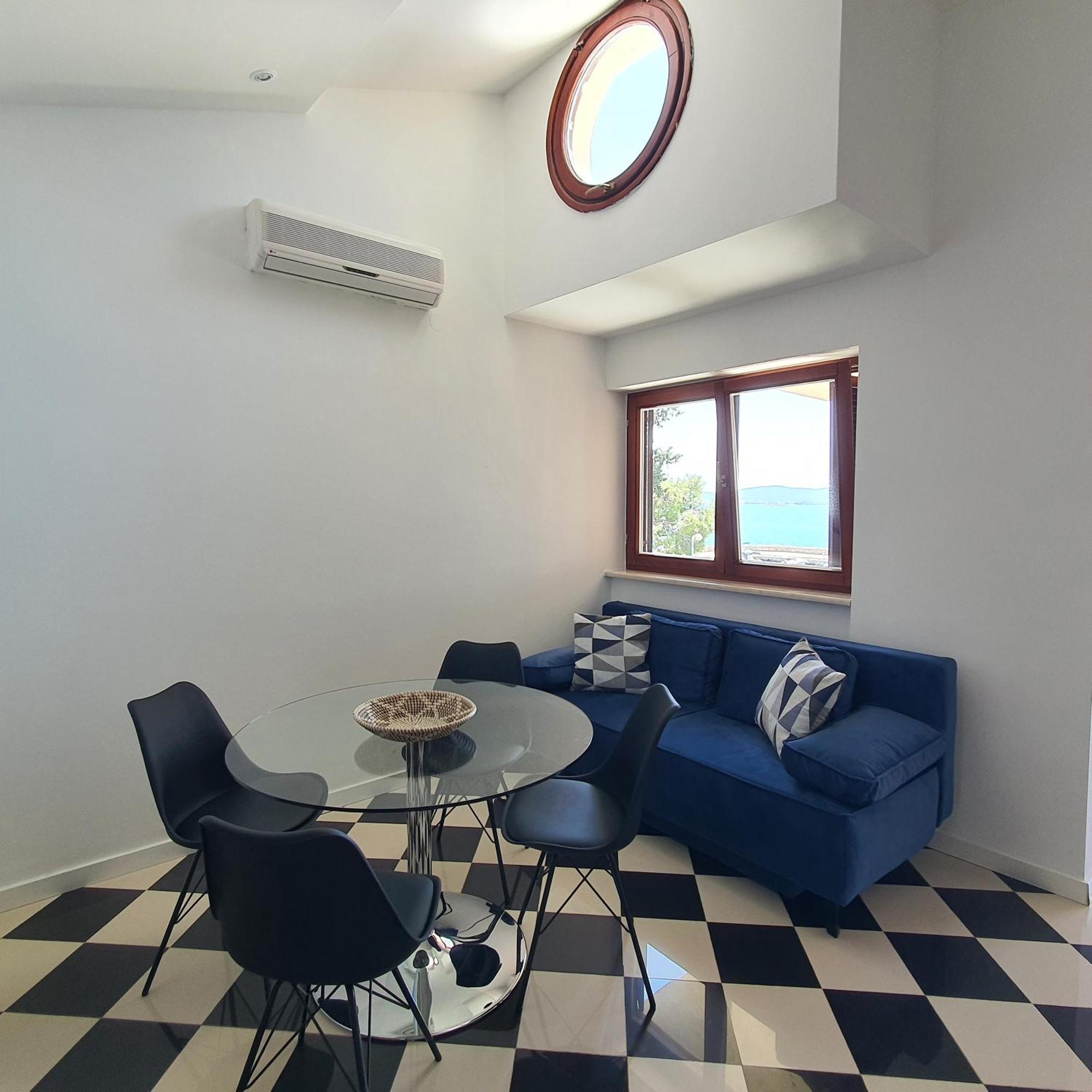 Apartments Villa Oliva Turanj Exterior foto